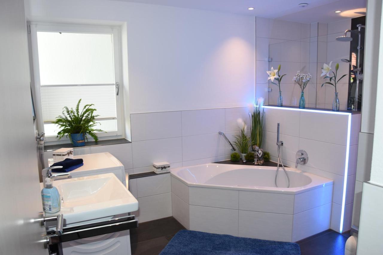 Top-moderne Und Geraeumige Apartament